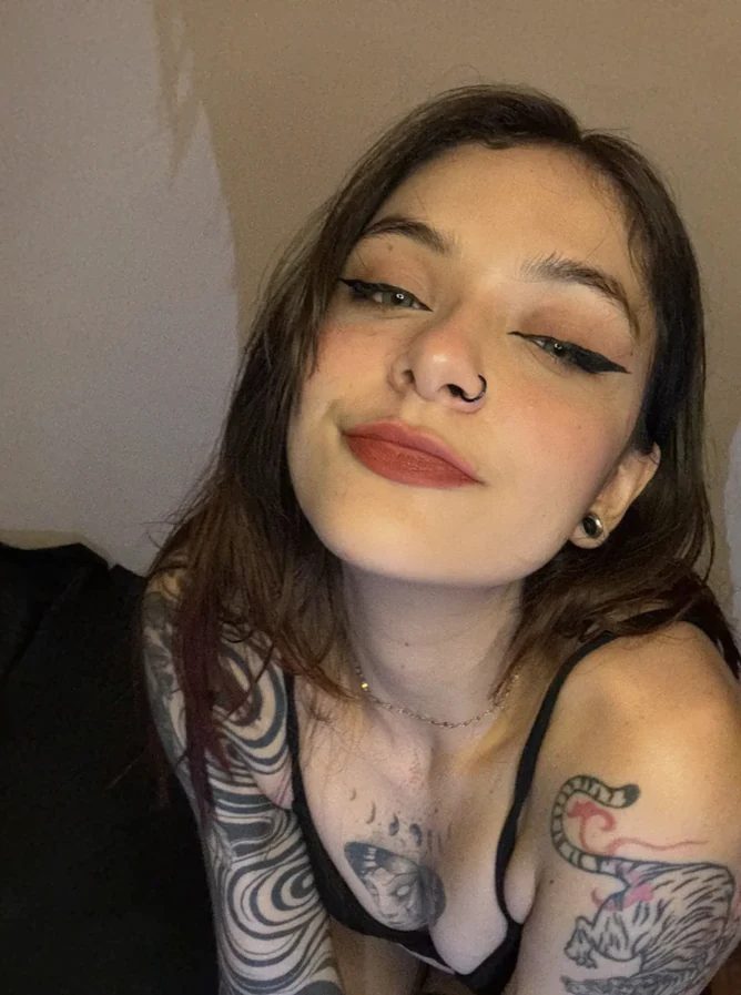 Gratis OnlyFans Emily - Køge, Sjælland